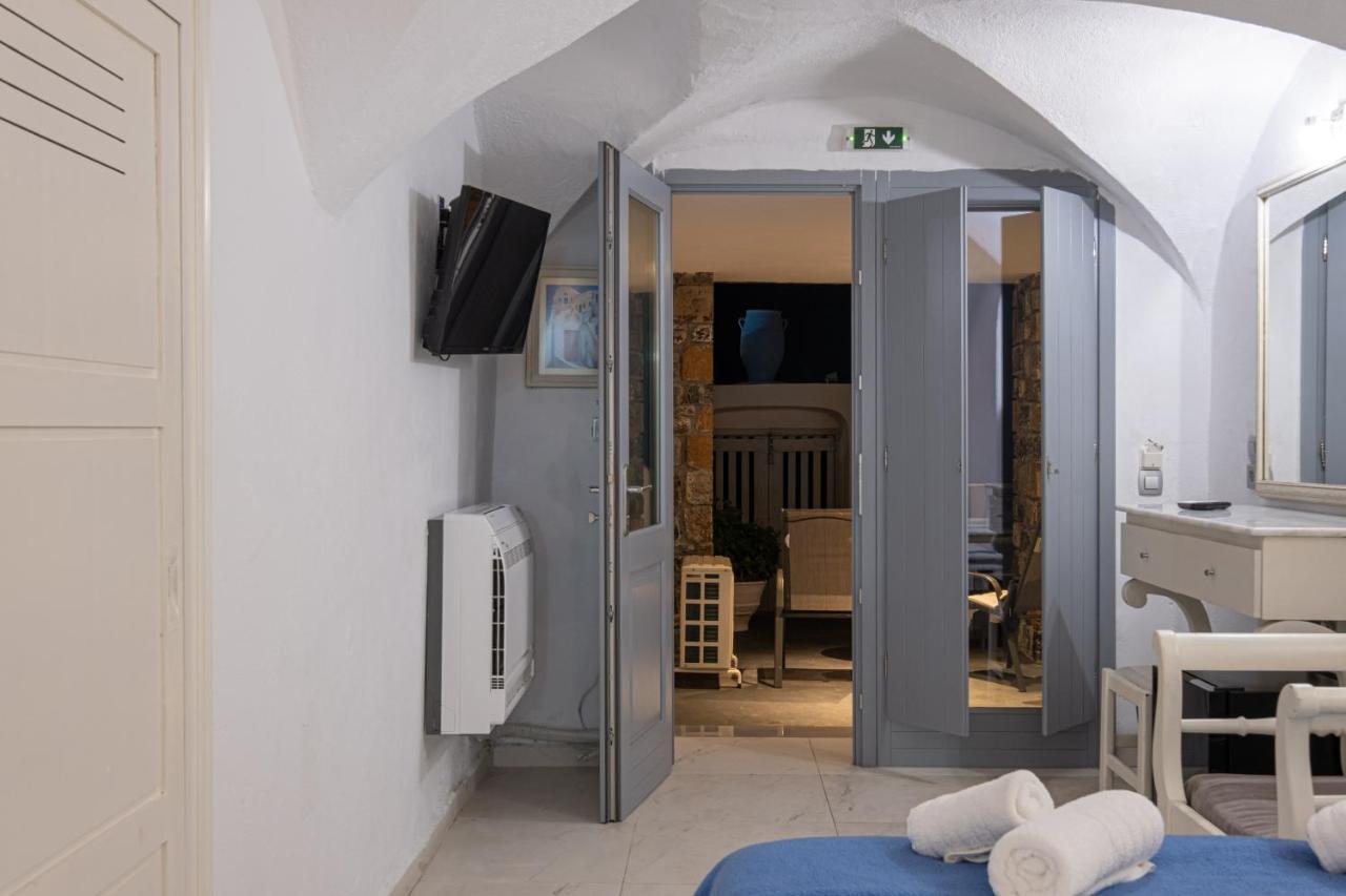 Hotel Loucas On The Cliff Fira (Santorini)