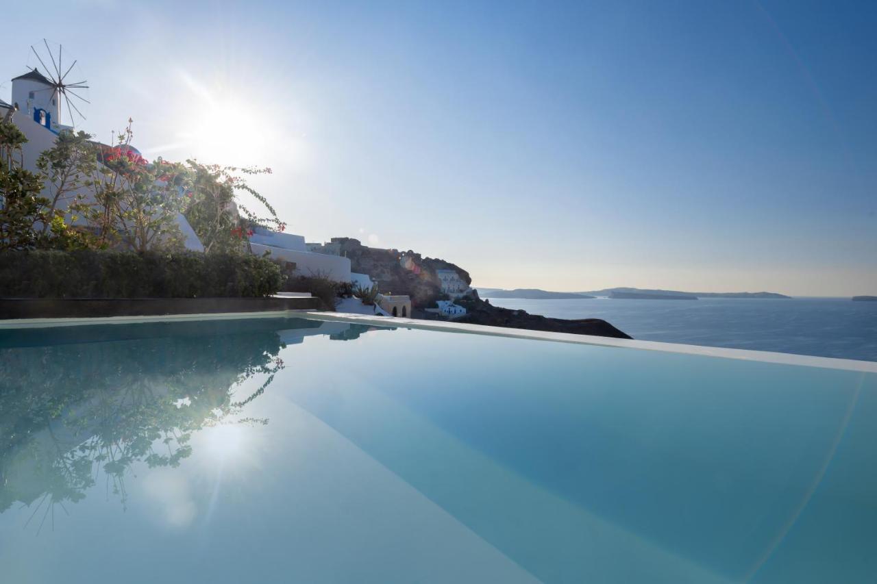 Marizan Caves & * Oia (Santorini)