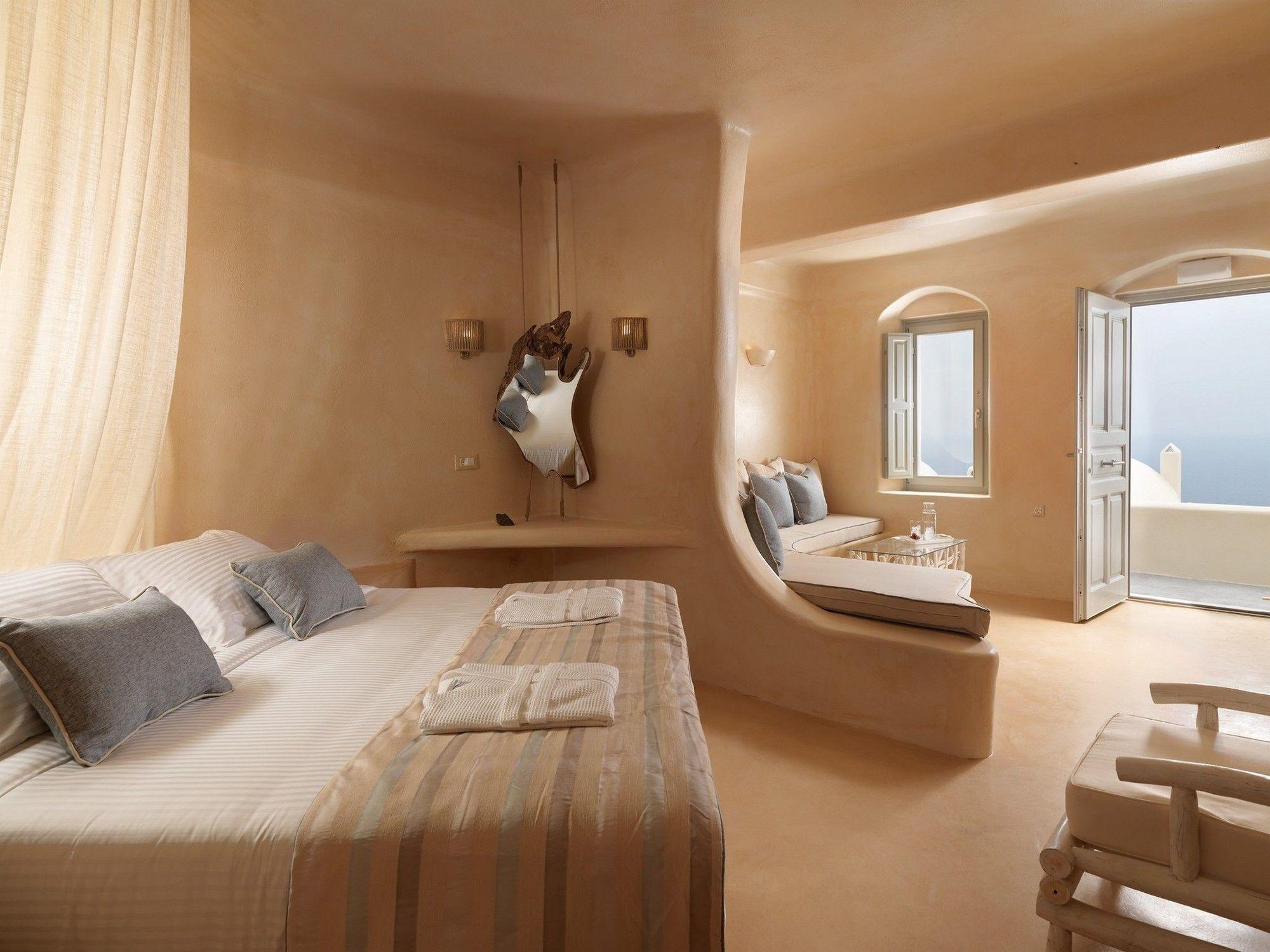 Dome Santorini