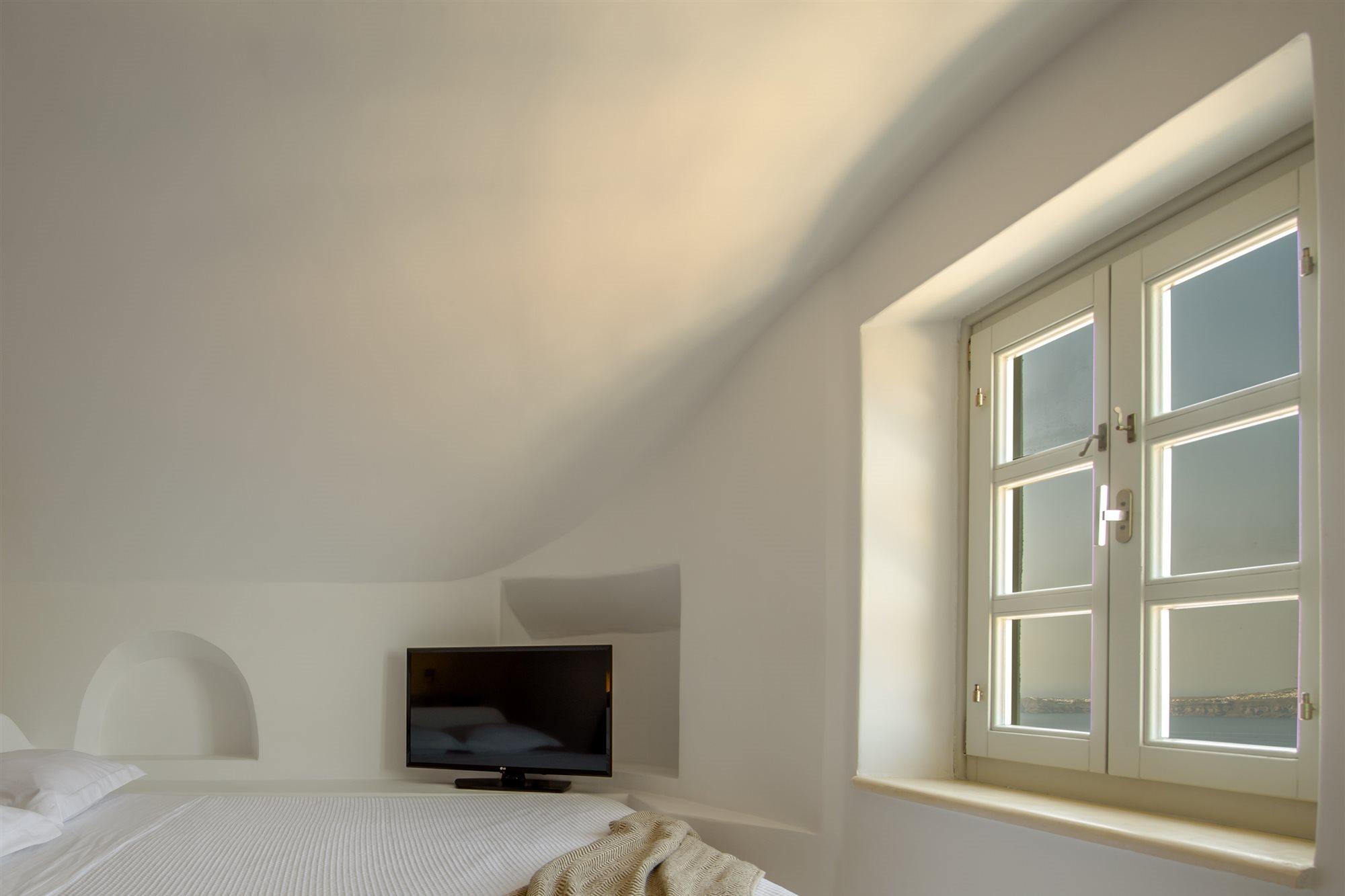 Nefeles Luxury Hotel