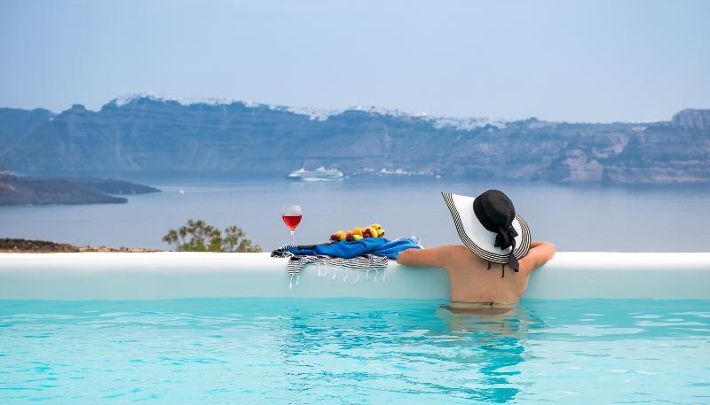 Hotel Cape 9 &