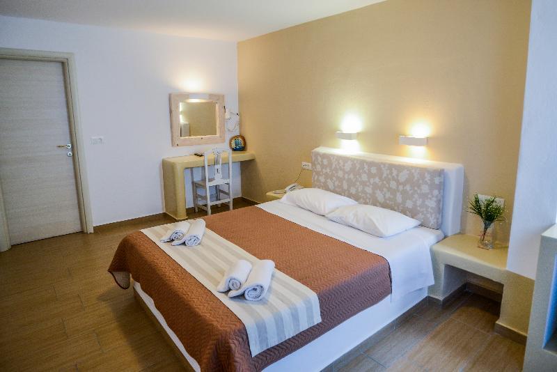 Olympic Hotel Karterados (Santorini)