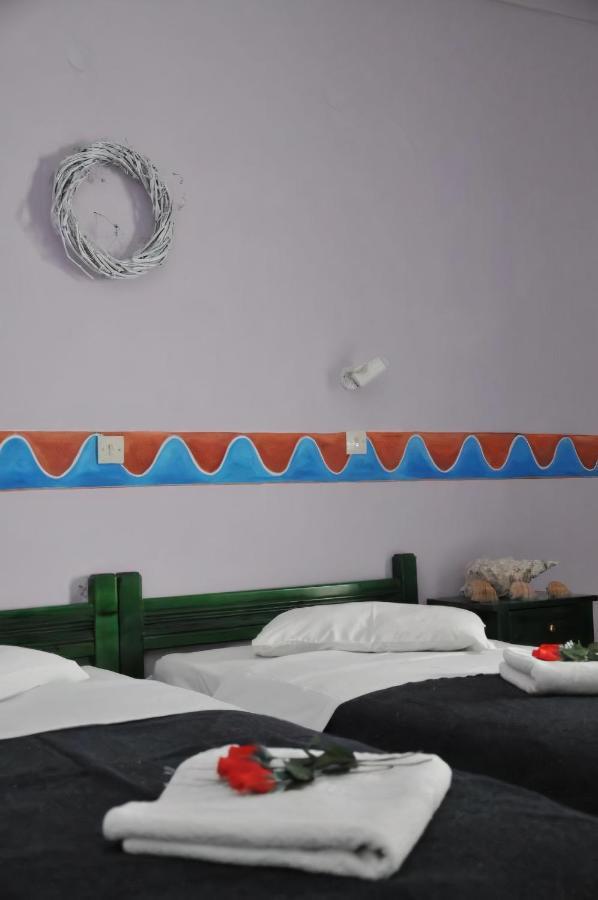 Studios Halaris Aparthotel *