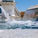 Odysseas Hotel
