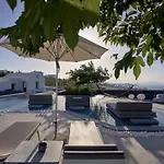 Nova Luxury Suites