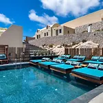 Skyfall Suites - Adults Only