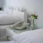 Glaros Hotel