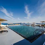 Serenita Luxury Suites