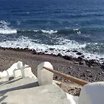 Santorini Lovers Villa