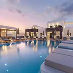 Onyx Hotel & Suites