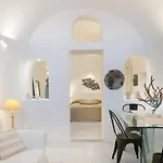 Armeni Luxury Villas