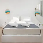 Voca Hotel & Suites