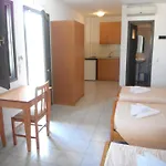 Dagris Villa Studios