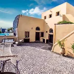 Santorini Heritage Villas