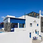 Honeymoon Beach Studios
