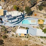 Eolithos Exclusive Suites
