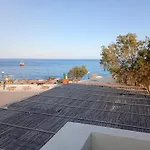 Kevin\'S Seaside Apartment