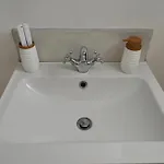 Pyrgos 3-Bed Villa Sleeps 8 With Pool And Aircon