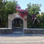 Hotel Avra