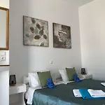 Villa Gambas Beach Studios