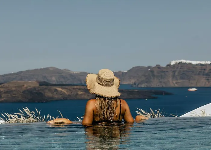 Akrorama Private Villas And Suites
