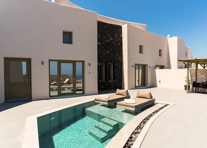 Lavadoze Luxury Suites