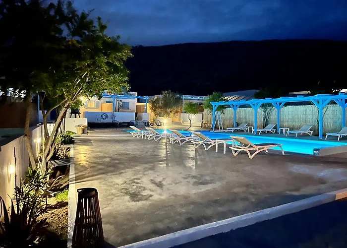 Family Villages Santorini