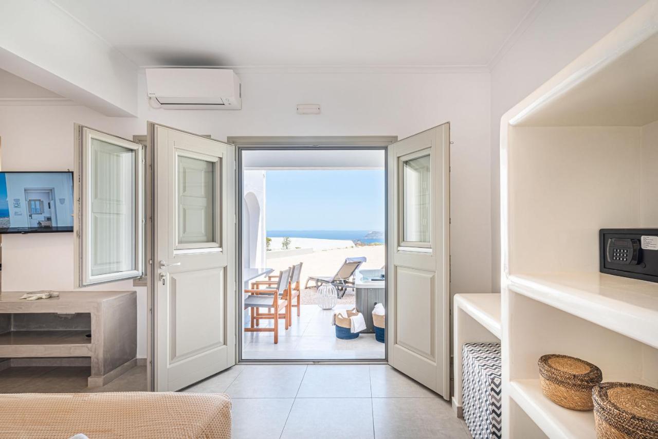 Caldera Stories Private Hotel