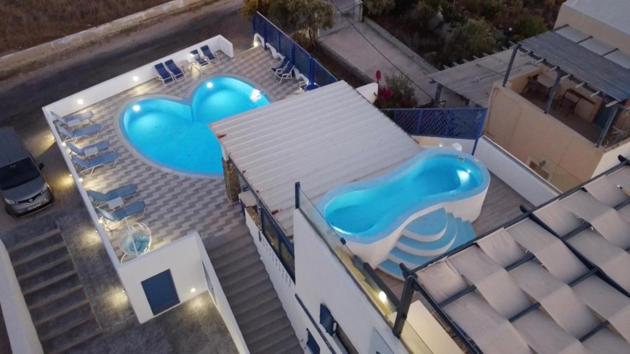 Honeymoon Aparthotel Perissa