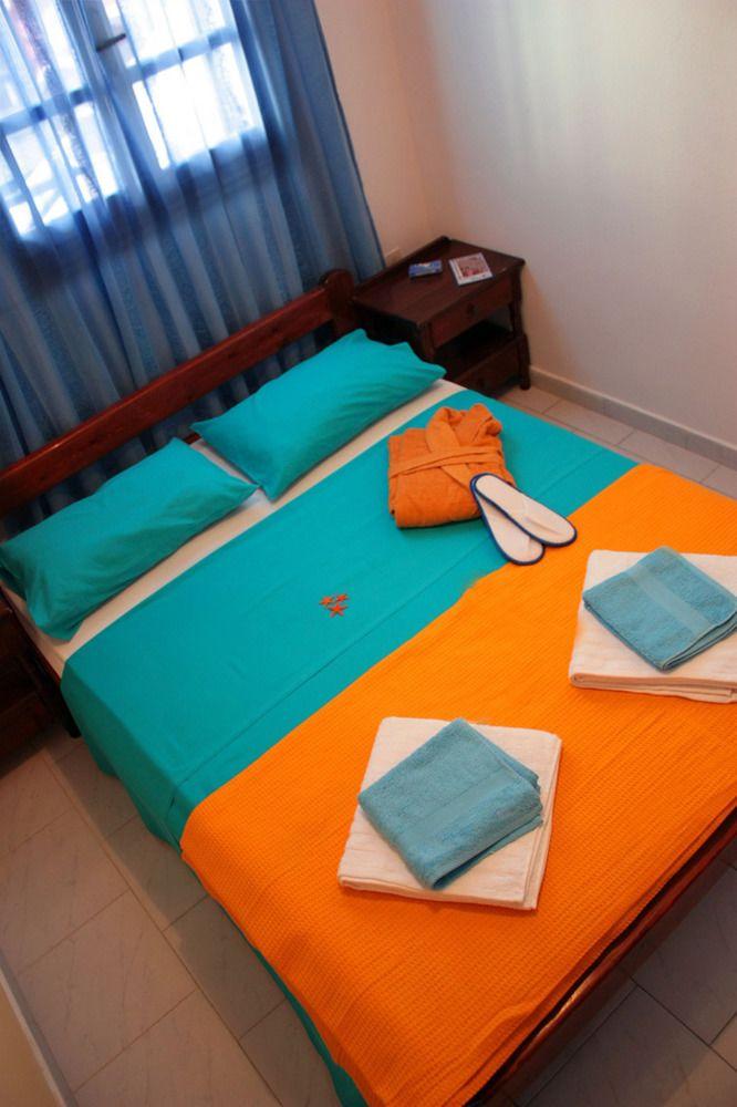 Hotel Kostas 4*