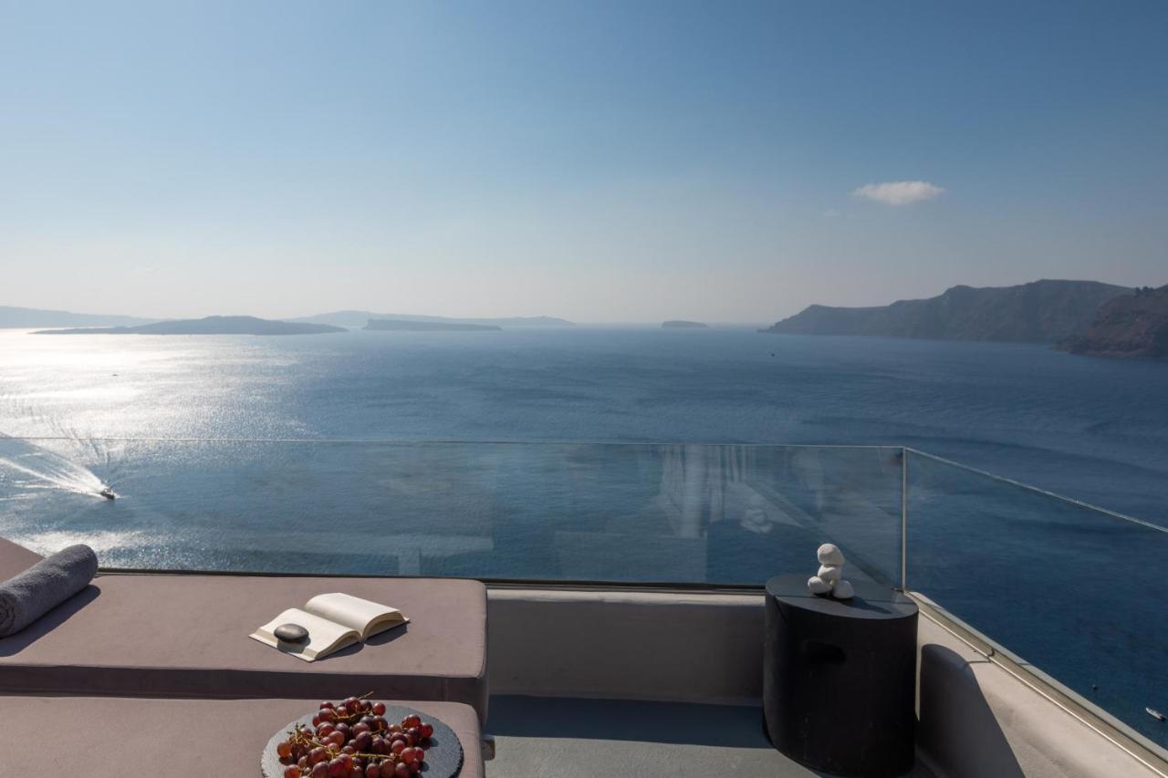 Nostos Oia (Santorini)
