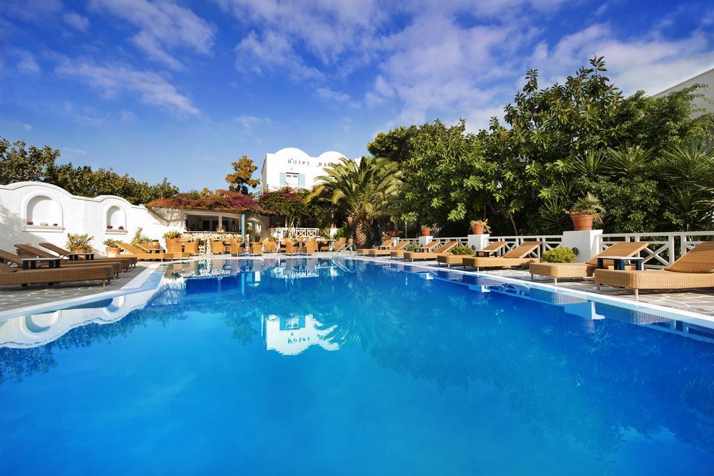 Matina Kamari (Santorini)