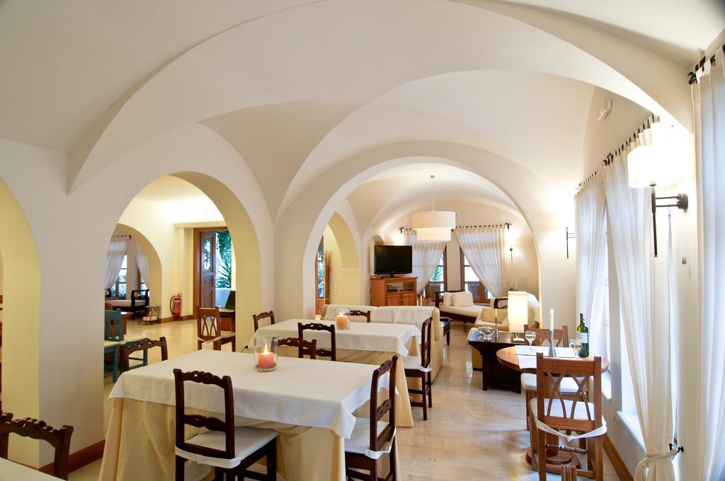 Matina 3* Kamari (Santorini)