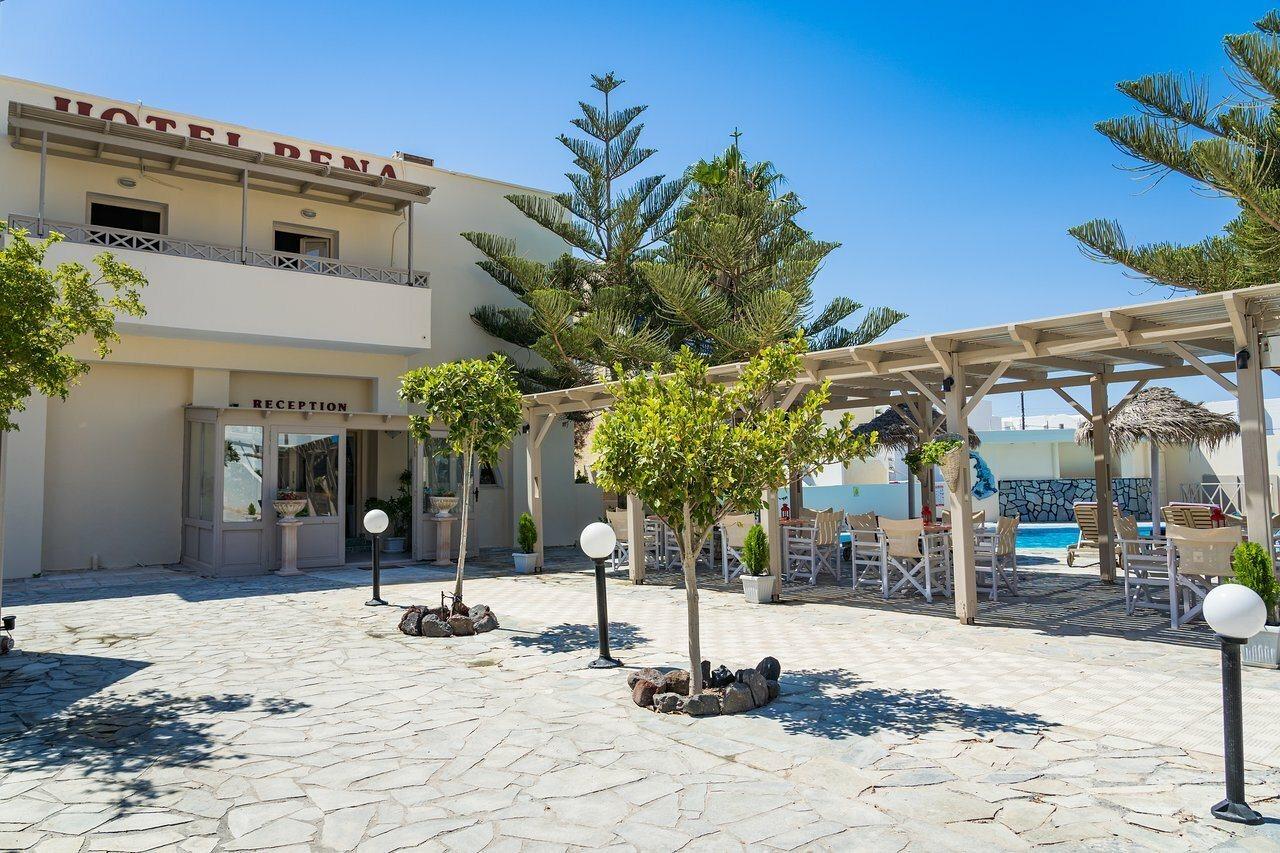 Rena Aparthotel Perissa (Santorini)