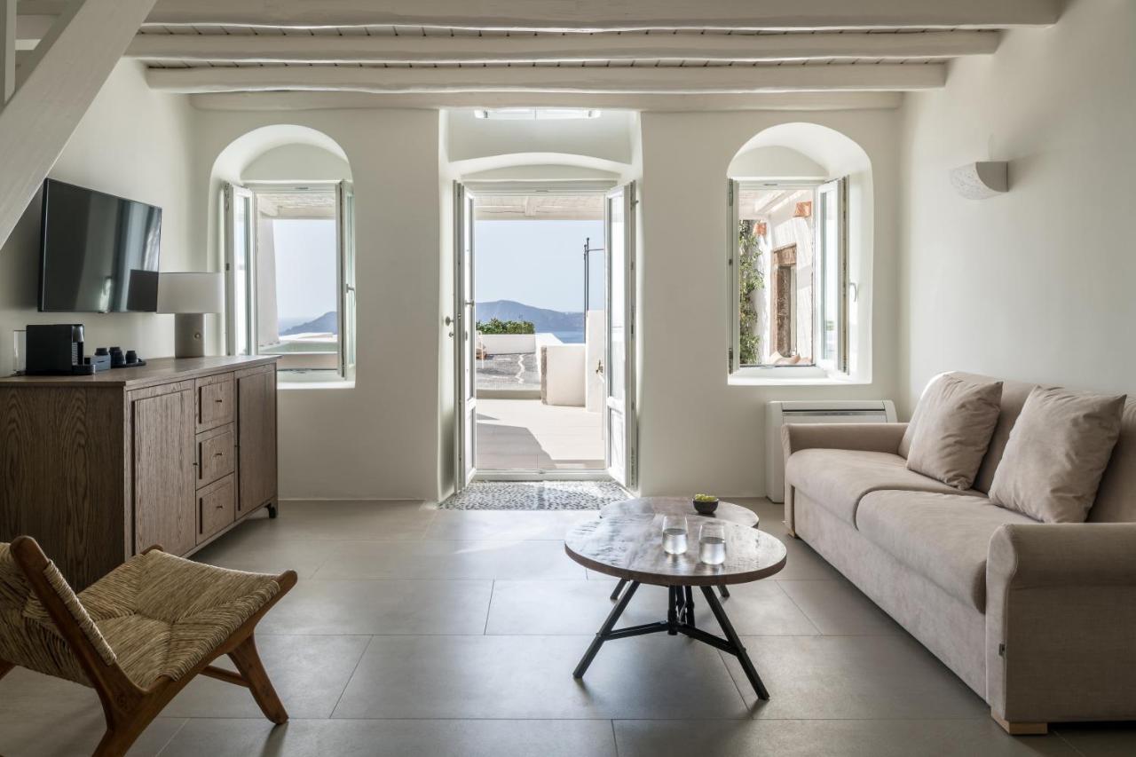 Enigma Aparthotel Fira (Santorini)