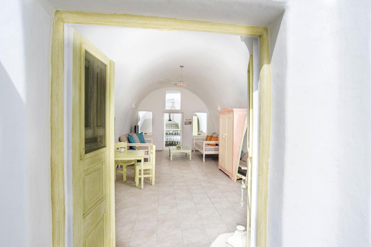 Hotel Blue Dolphins 3*