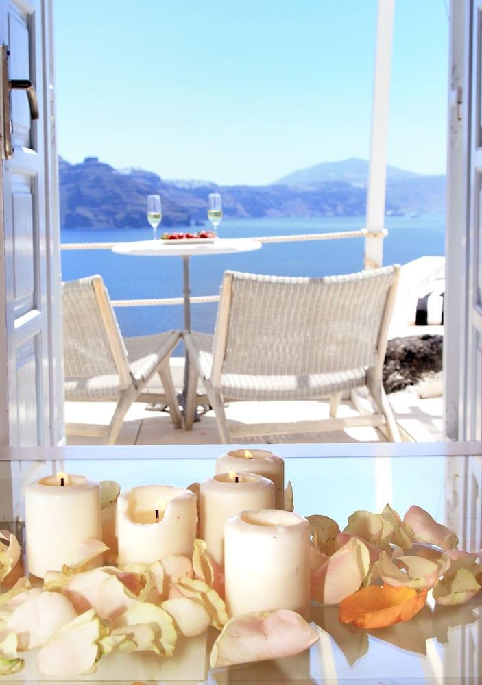 Prime Oia (Santorini)