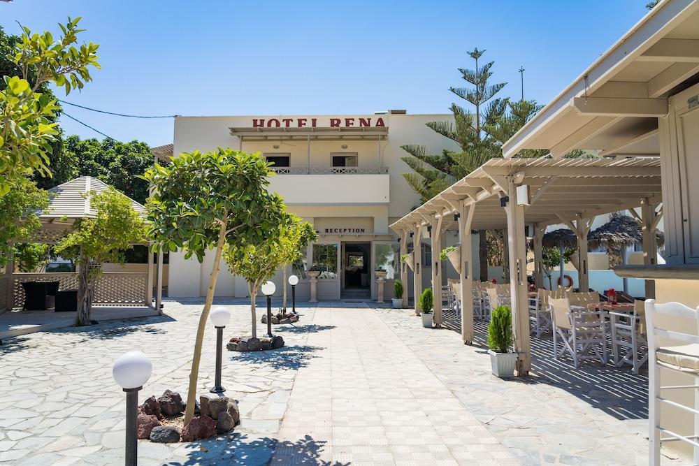 Rena Aparthotel Perissa (Santorini)
