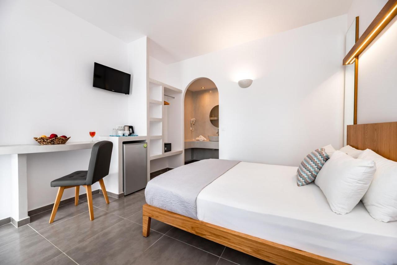 Aparthotel Stelios Place