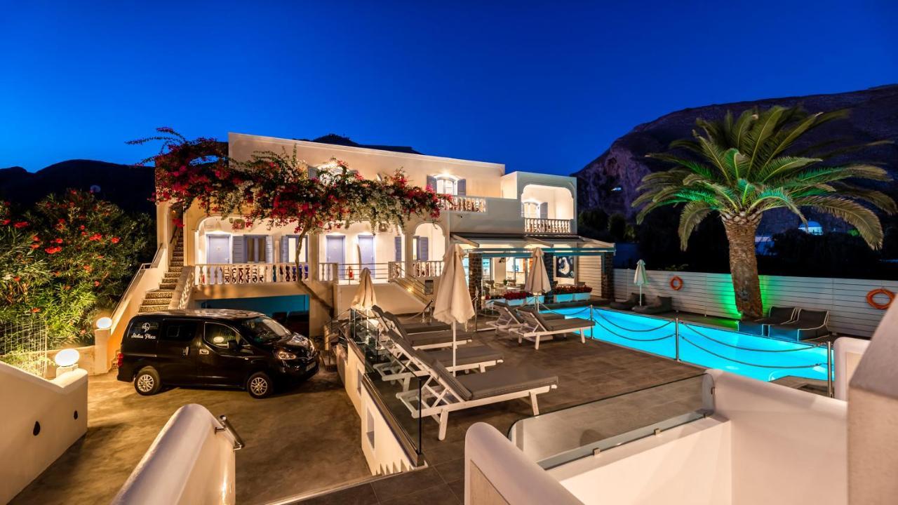 Stelios Place Aparthotel Perissa (Santorini)