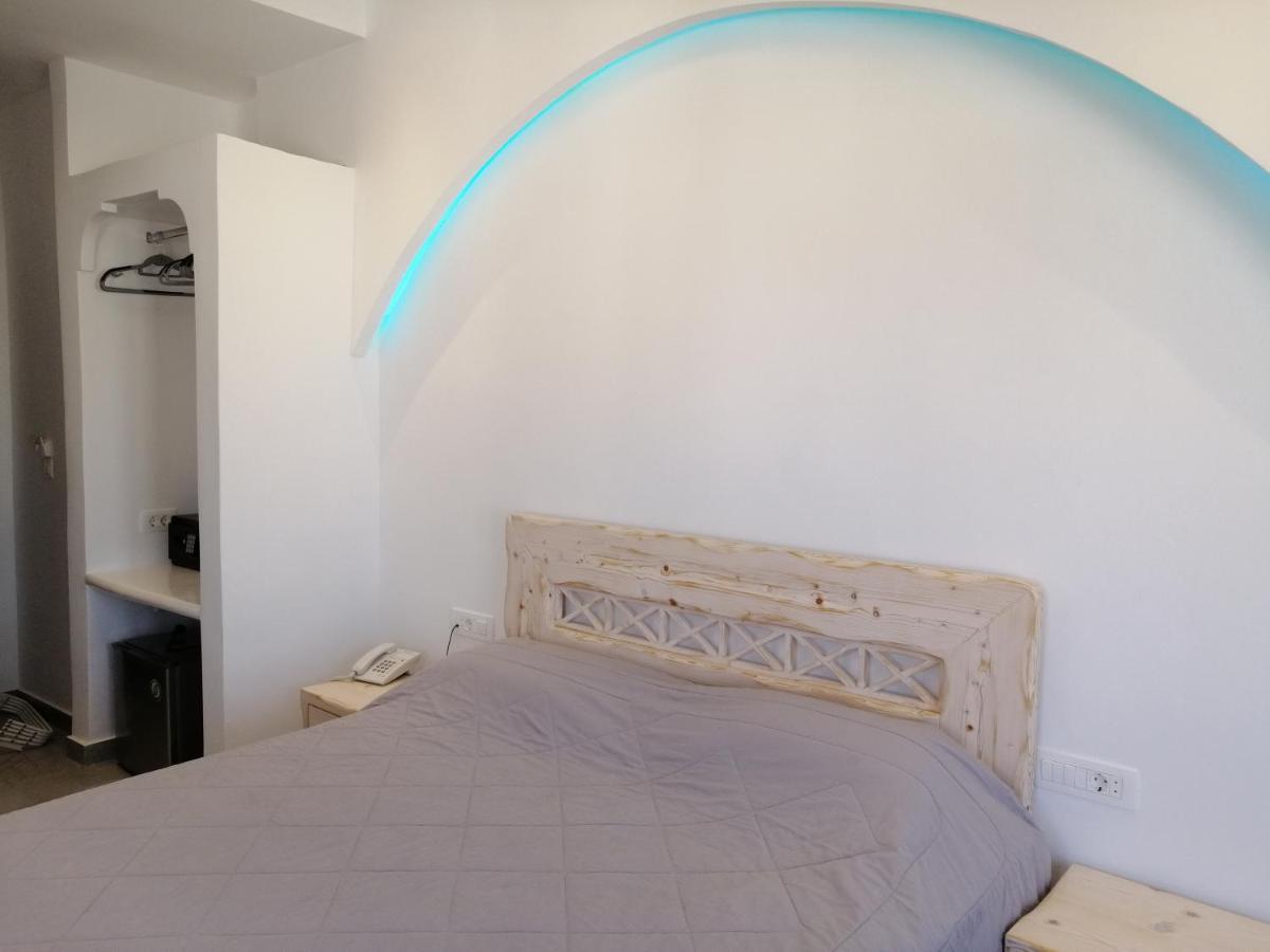 Hotel Cyclades Karterados (Santorini)