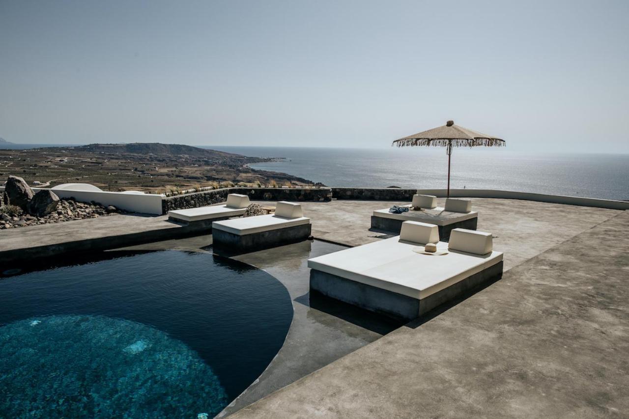Villa Akrorama Private And *