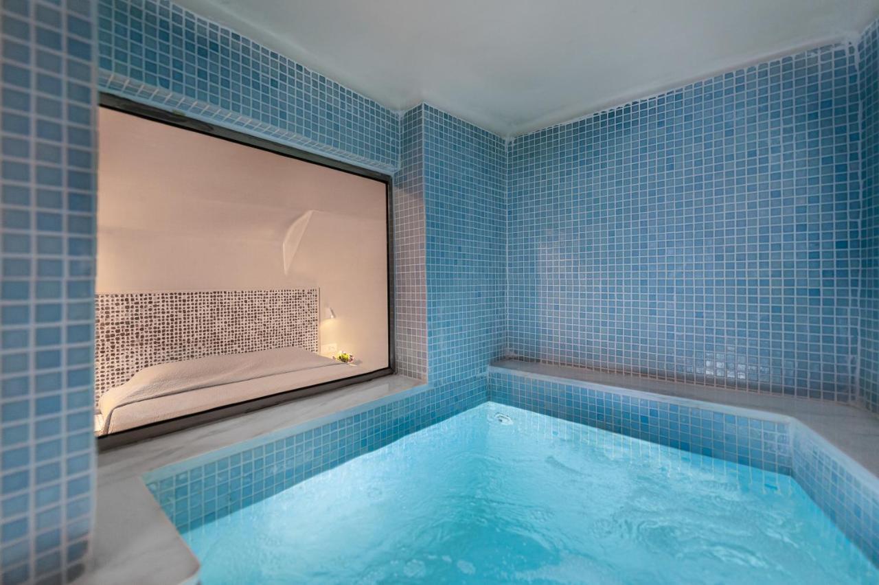 Armeni Luxury Aparthotel Oia (Santorini)