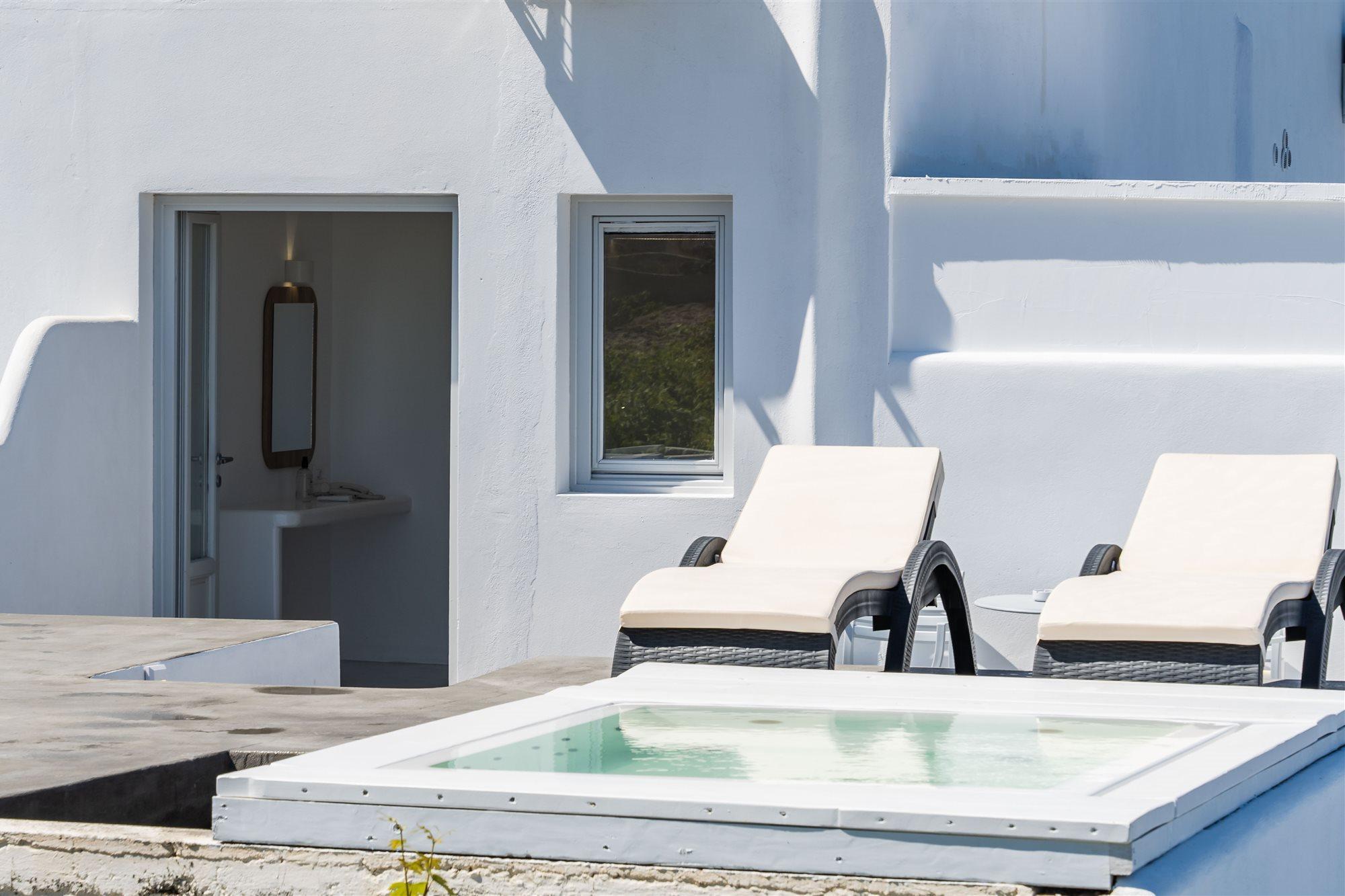 Serenita Luxury 4* Akrotiri (Santorini)