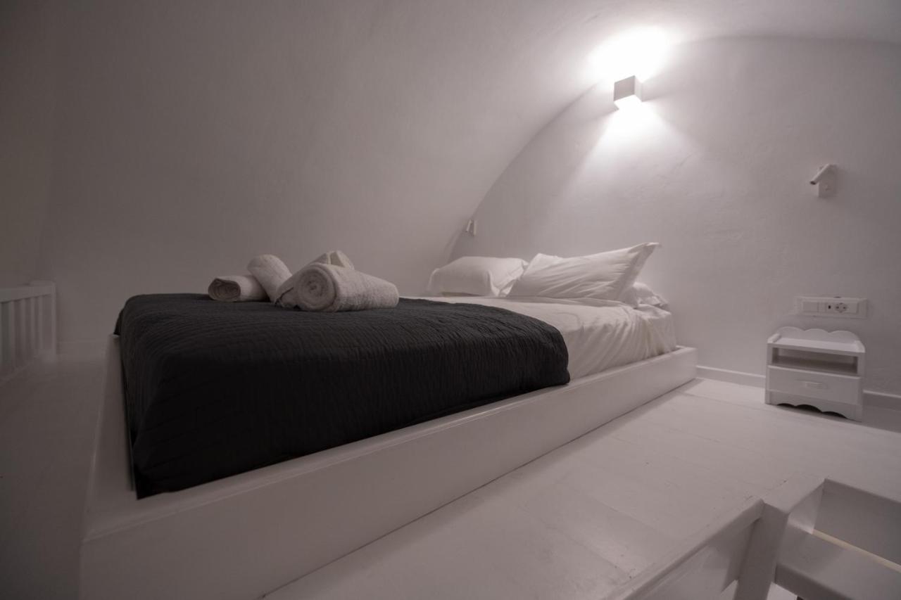Astrea Notus Dome House Casa de férias Oia