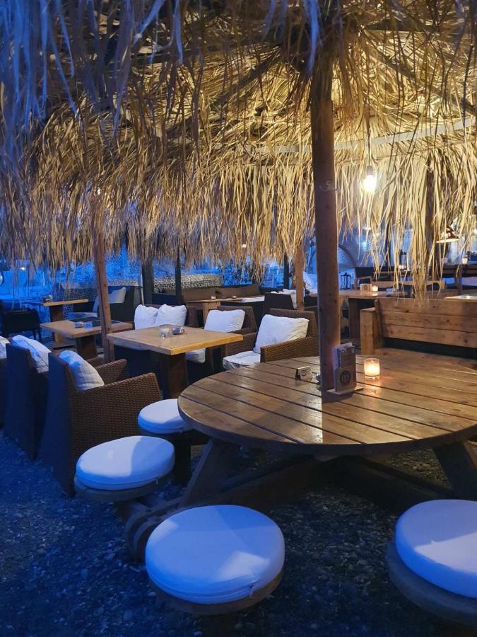 King's 3* Kamari (Santorini)