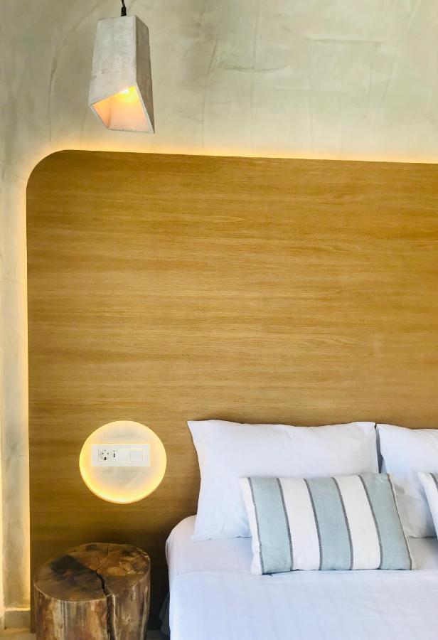 Hotel Thera Mare 4*