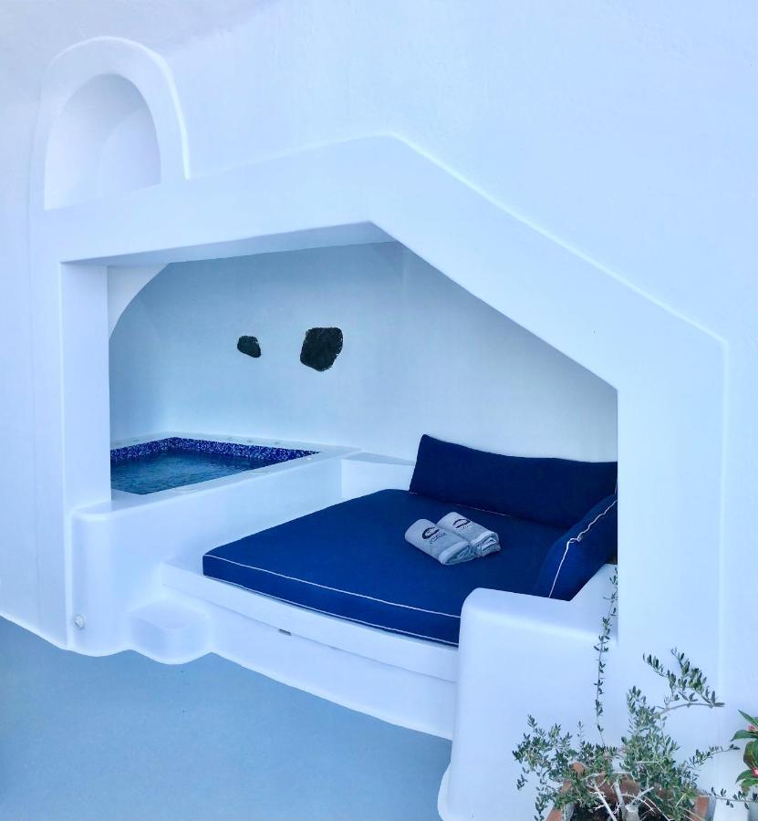 Altana Heritage Imerovigli (Santorini)