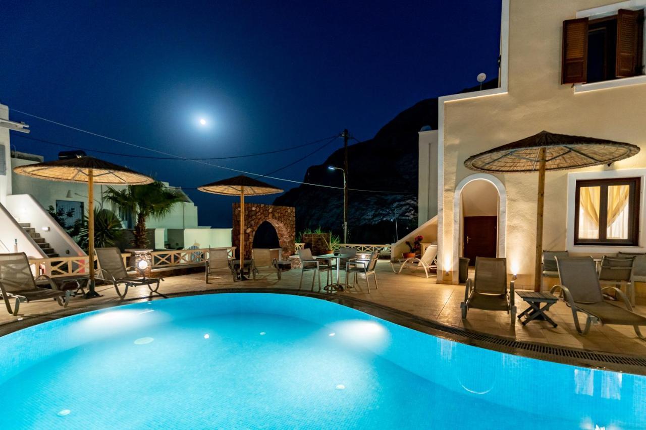 Chez Sophie Kamari (Santorini)