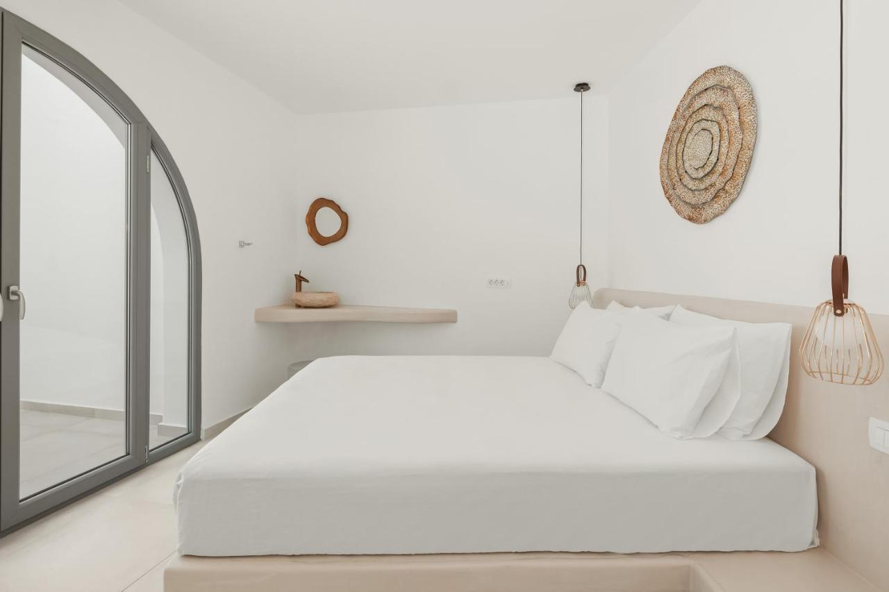 Hotel Oyster Luxury Imerovigli (Santorini)